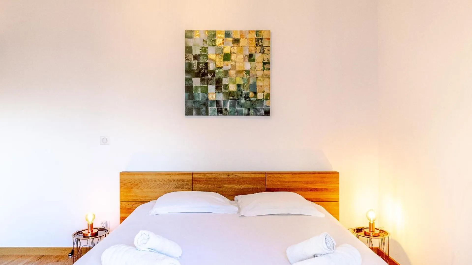 Reflet Du Veyrier 4 Etoiles - Proche Lac & Vieille Ville, Garage Prive, Secteur Recherche Annecy