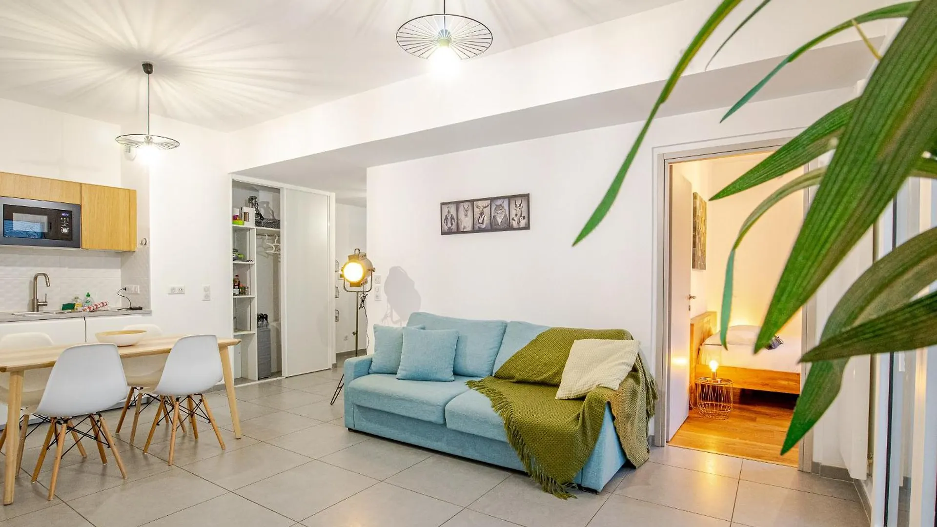 Apartment Reflet Du Veyrier 4 Etoiles - Proche Lac & Vieille Ville, Garage Prive, Secteur Recherche Annecy